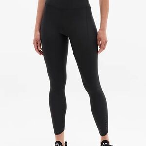 Athleta Pacesetter Ultra High Rise 7/8 Legging